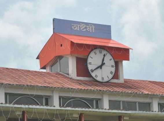Wrong display of clock at Ashtami Market created humour Wrong display of clock at Ashtami Market created humour